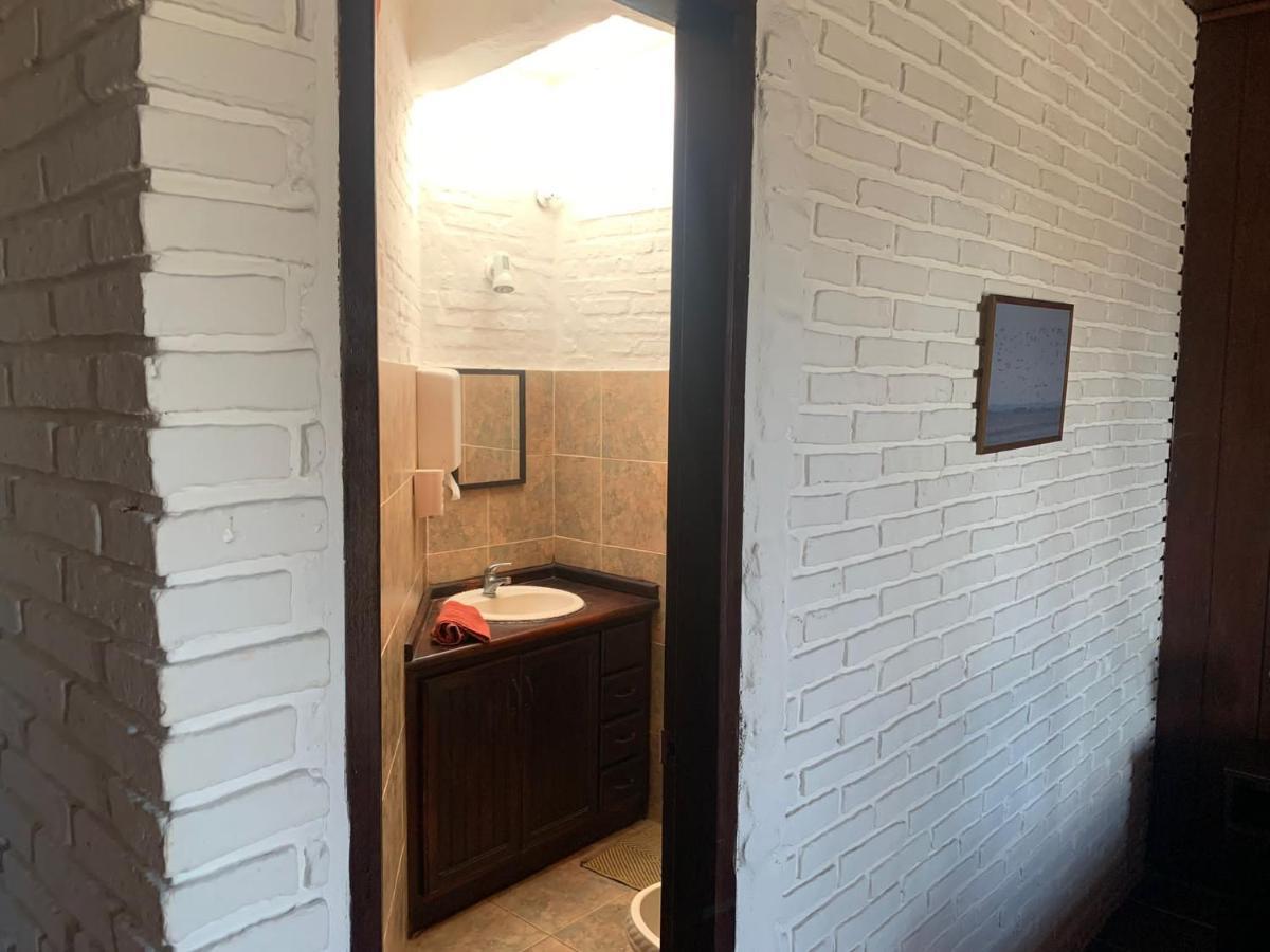 Piedra Alta Hostel & Suites Ла Педрера Екстериор снимка